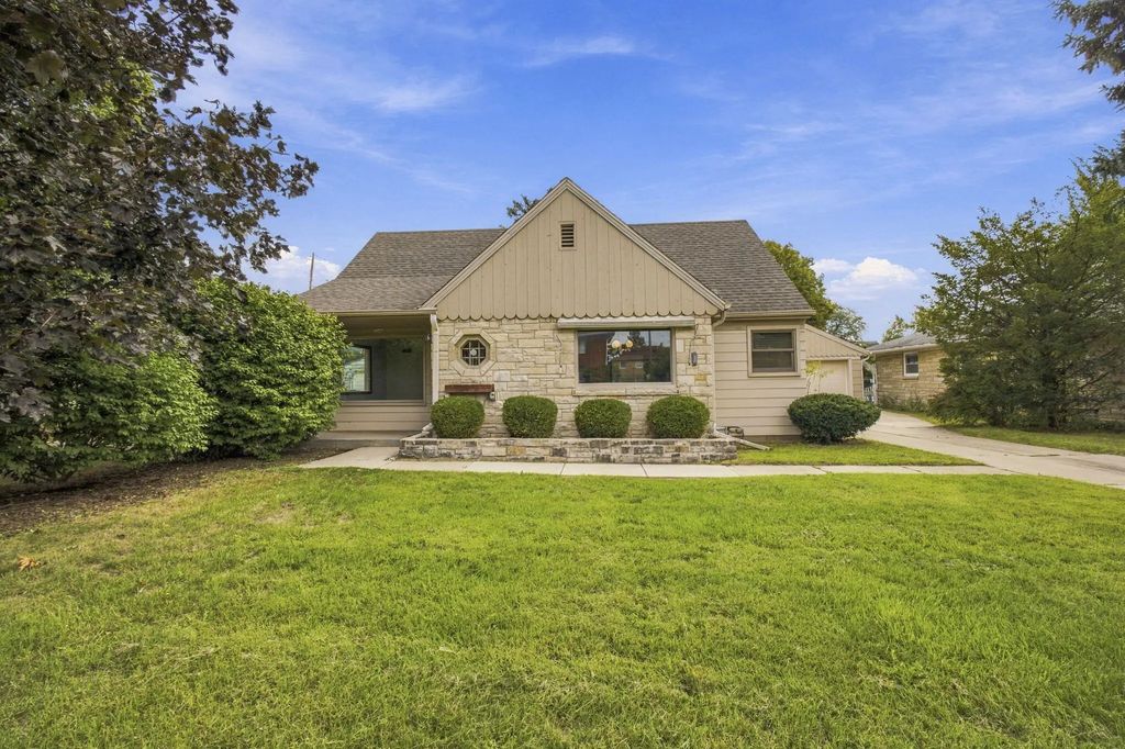5544 N 26th St, Milwaukee