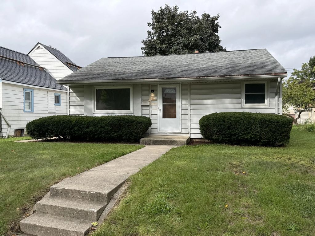 4441 N 65th St, Milwaukee