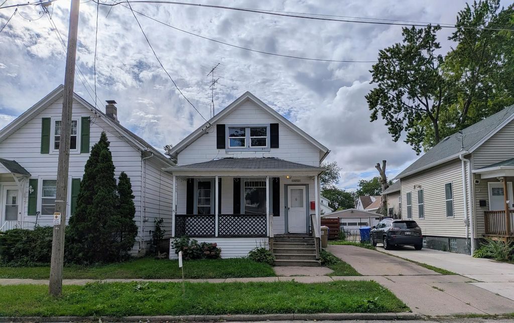 4050 6th Ave, Kenosha