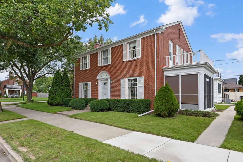 3920 Kinzie Ave, Racine