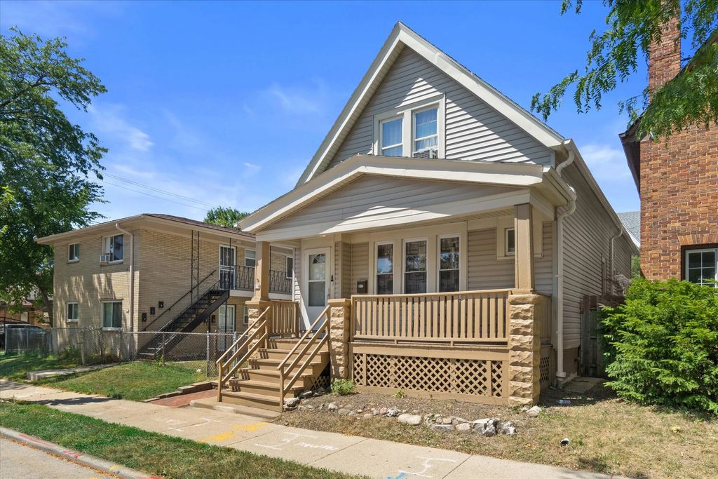 806 Lapham Blvd, Milwaukee