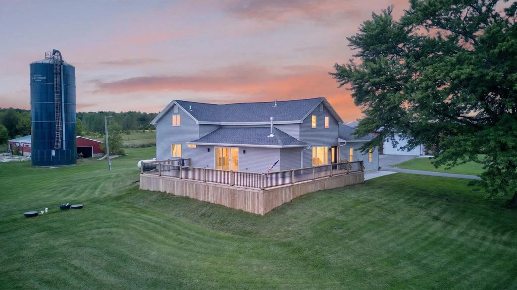 N9020 Highland Rd, Herman