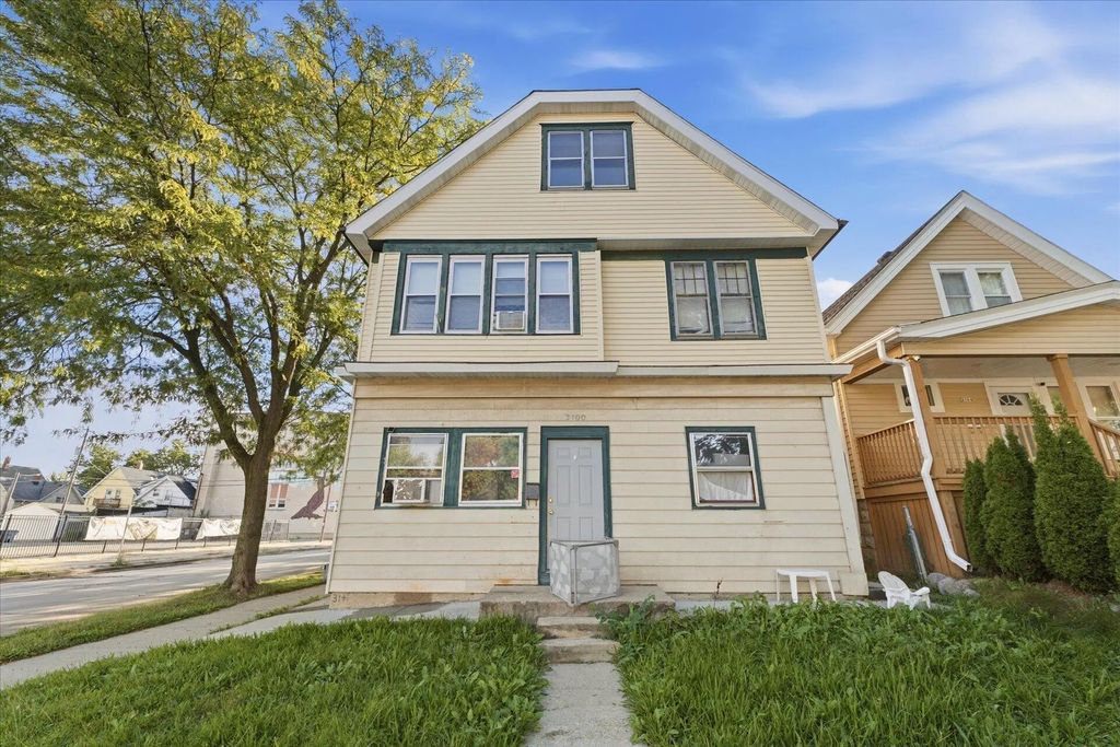 2100 S 33rd St, Milwaukee