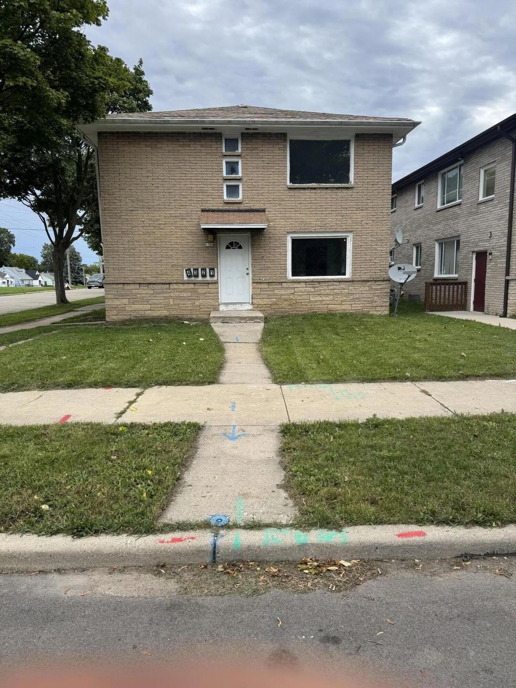 1984 W Congress St, Milwaukee