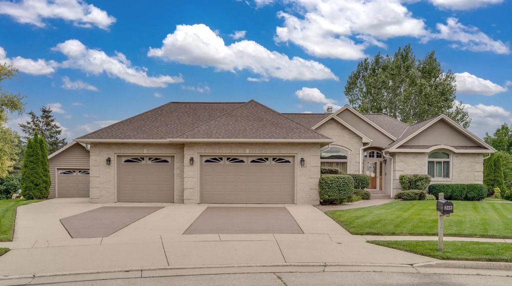 8223 68th Ave, Kenosha