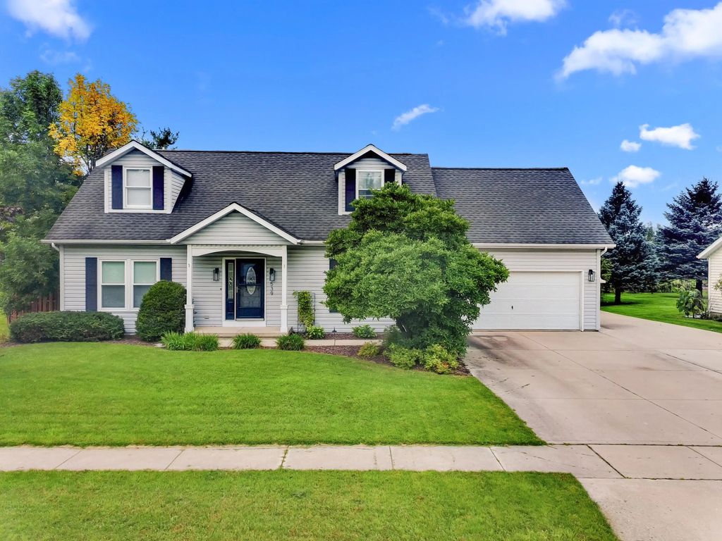 539 Wisconsin Ave, Twin Lakes