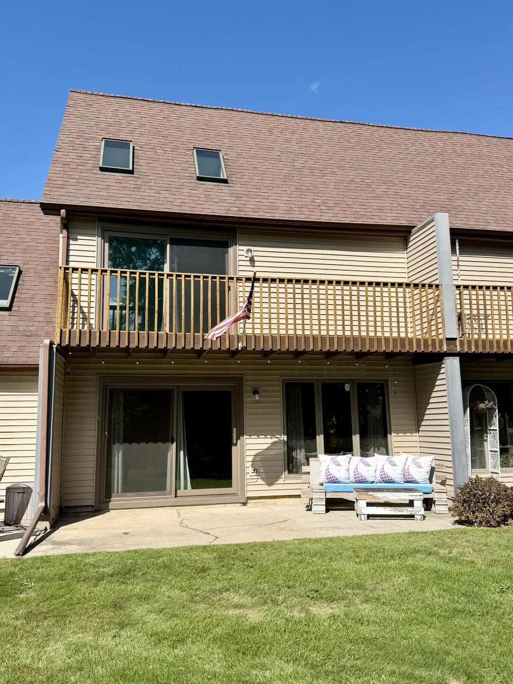 550 N Douglas St F, Ripon