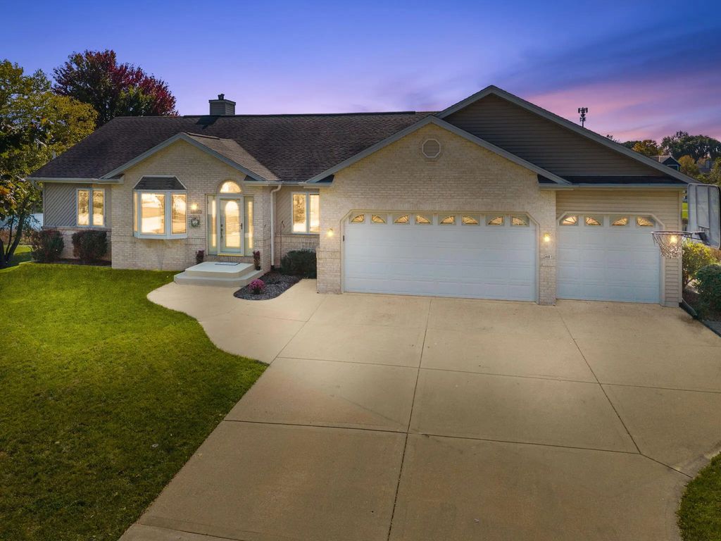 3681 W Jerelin Dr, Franklin