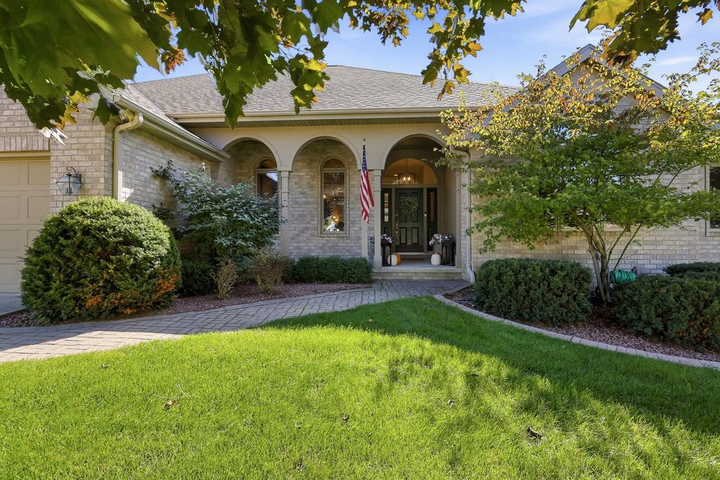 3731 Westwood Ln, Manitowoc