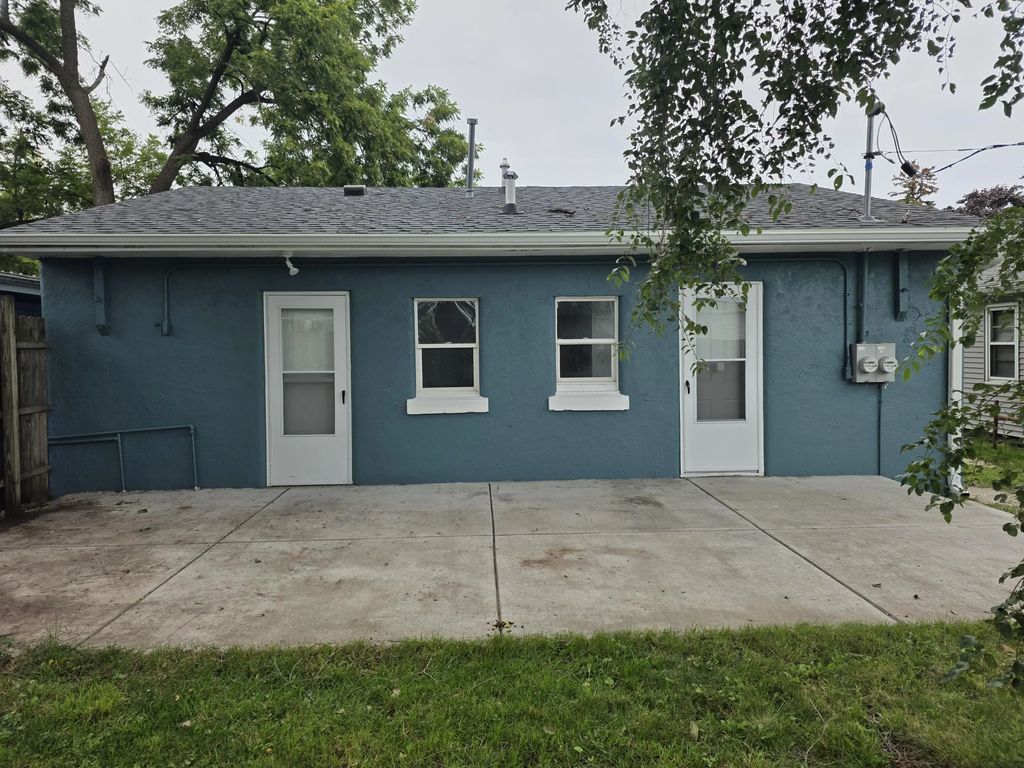 4615 Byrd Ave, Racine
