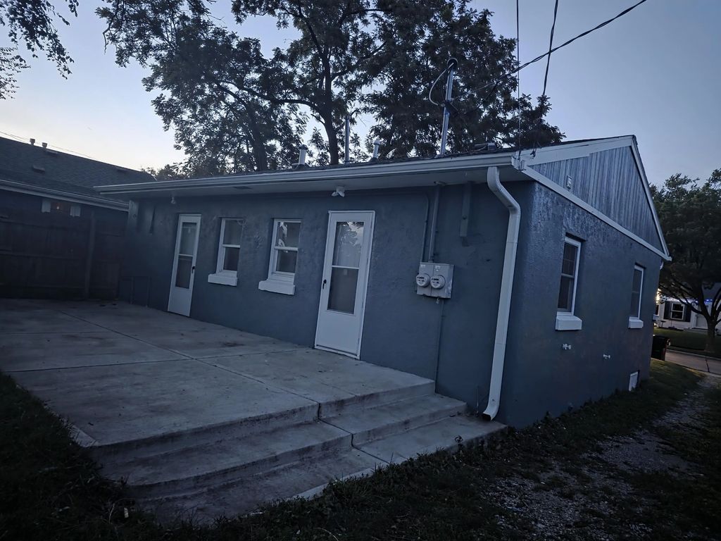 4615 Byrd Ave, Racine