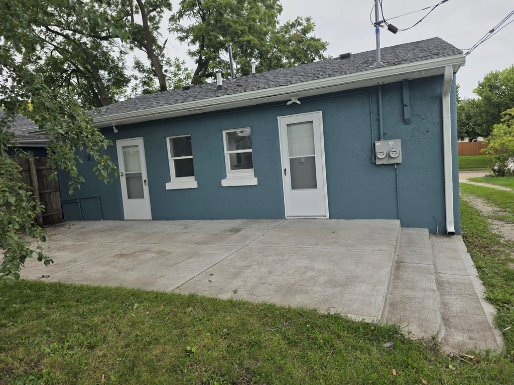 4615 Byrd Ave, Racine