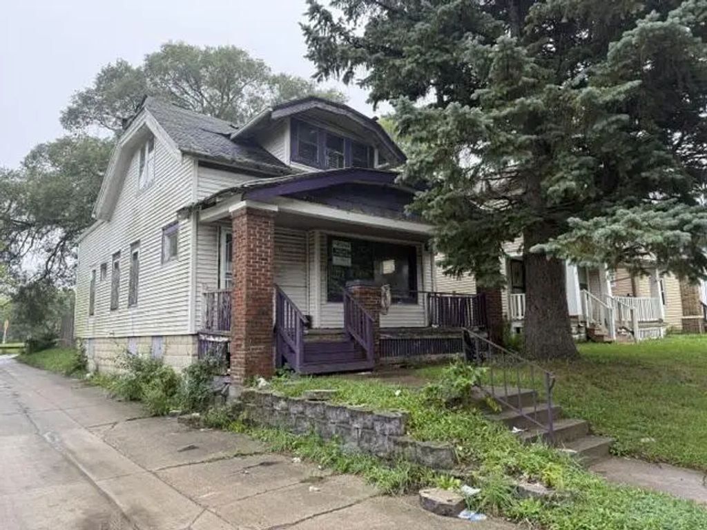 3706 N 13th St, Milwaukee