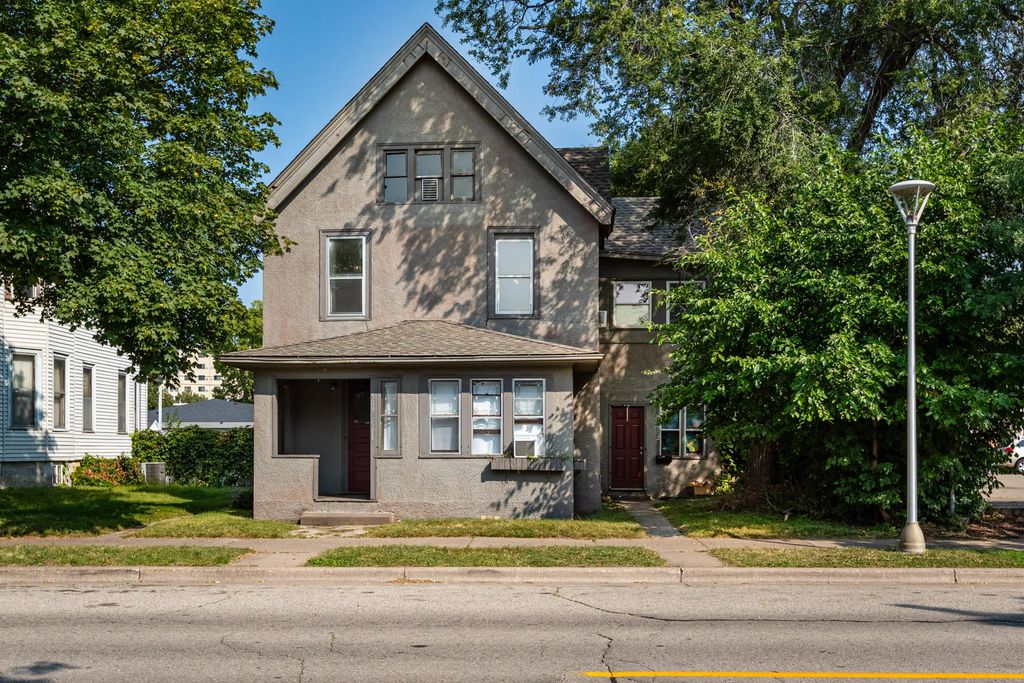 509 5th Ave S 511, 513, La Crosse