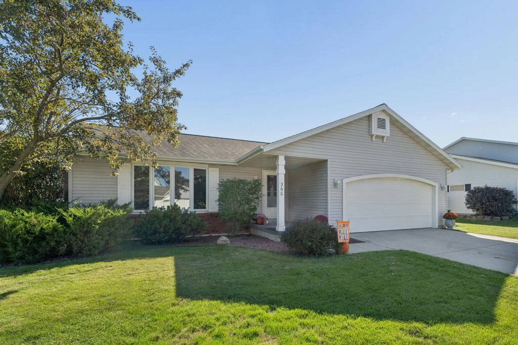 360 Willsher Dr, Fond Du Lac