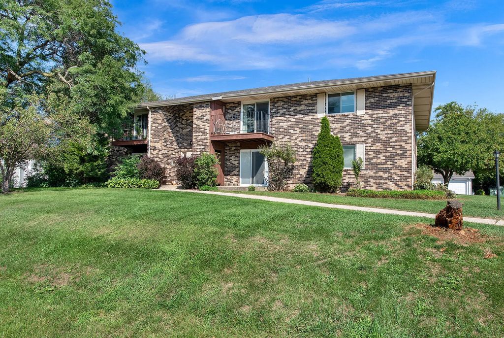 4909 Scotts Way 202, Caledonia