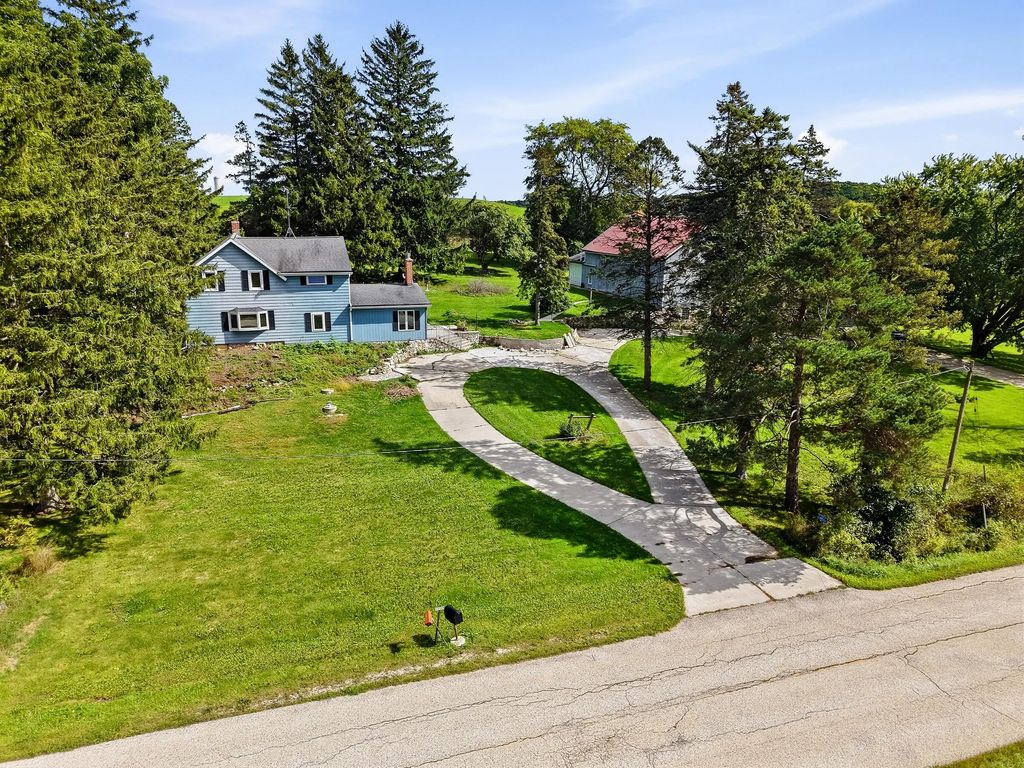 N9263 Willow Rd, Herman