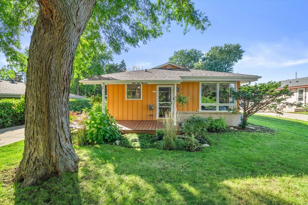3800 3rd Ave, South Milwaukee