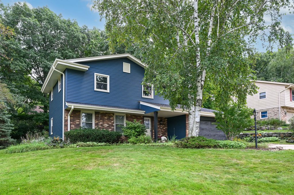 706 Wexford Way, Hartland