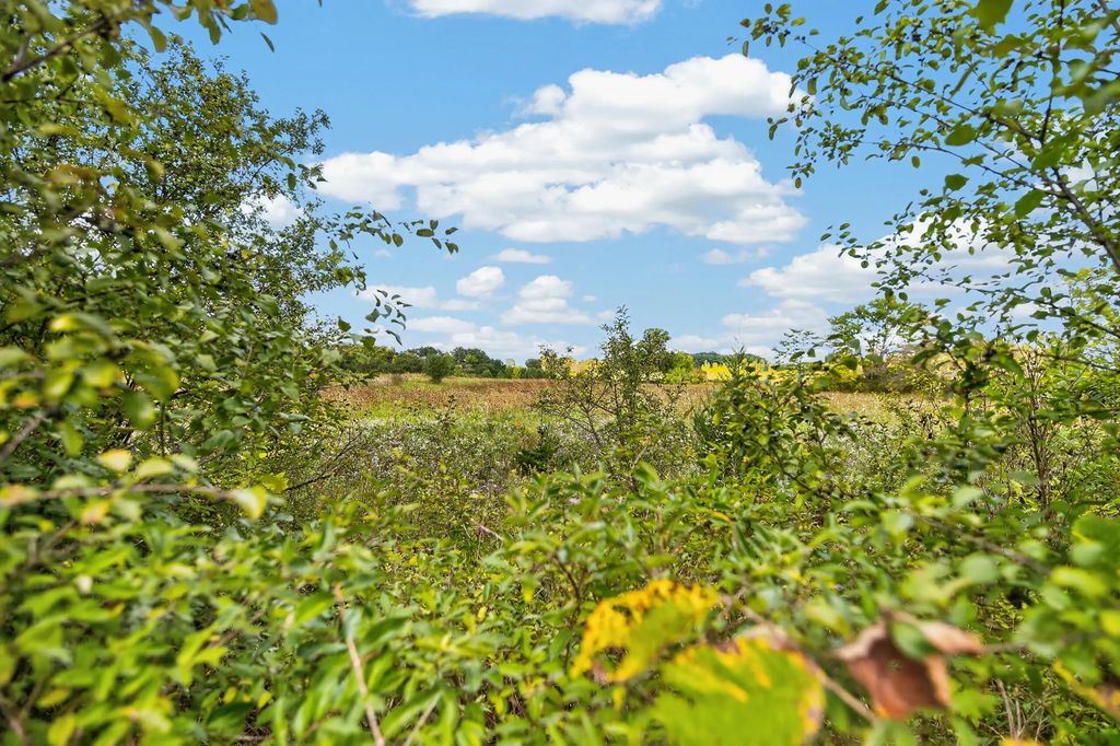 Lt0 Swan Rd, Mequon