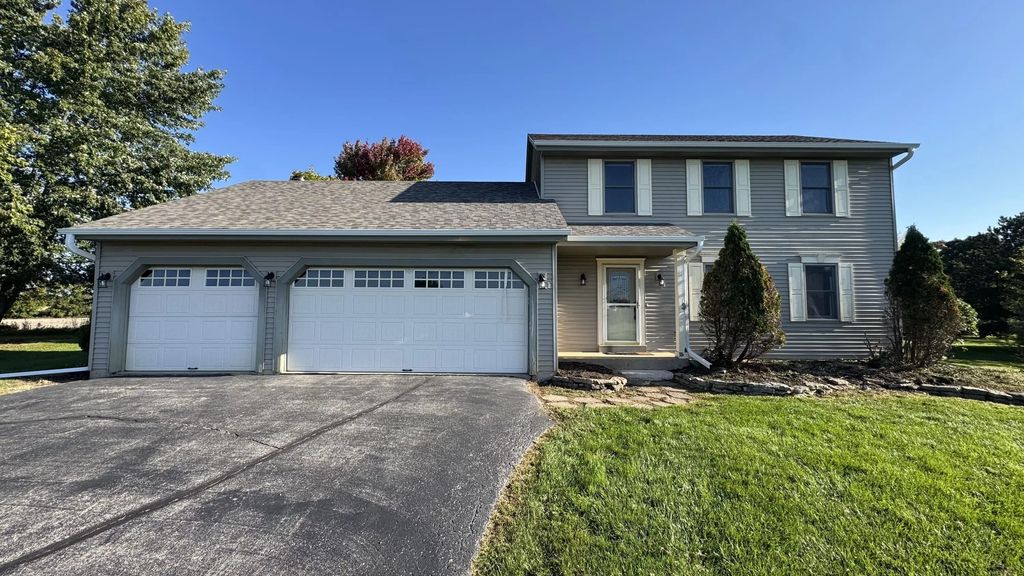 N93w27616 Quail Hollow Ct, Lisbon