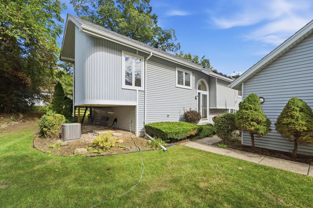 5921 Taylor Ave, Mount Pleasant