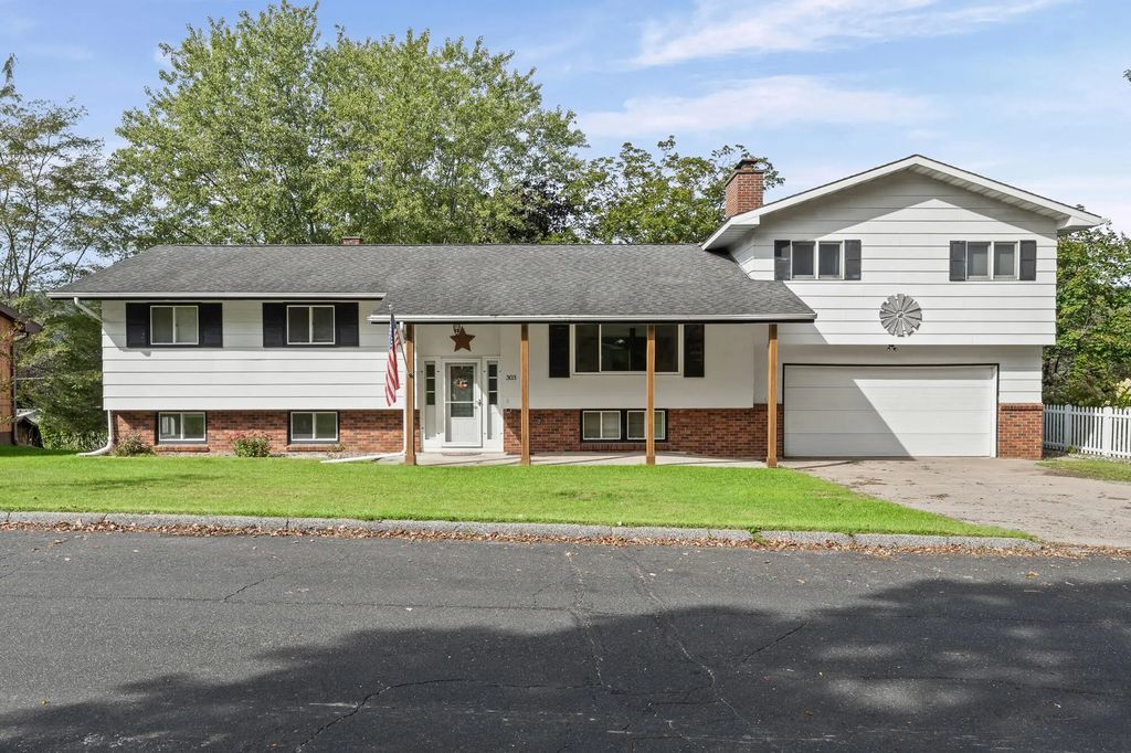 303 Lier St, Coon Valley