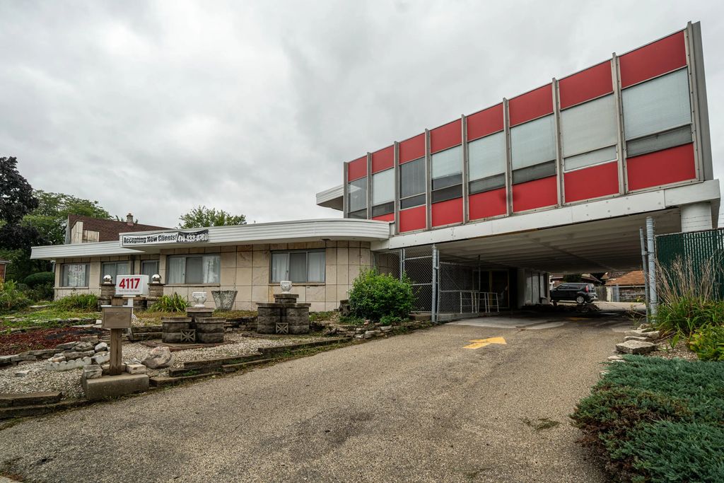 4117 N Green Bay Ave, Milwaukee