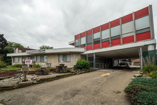 4117 N Green Bay Ave, Milwaukee