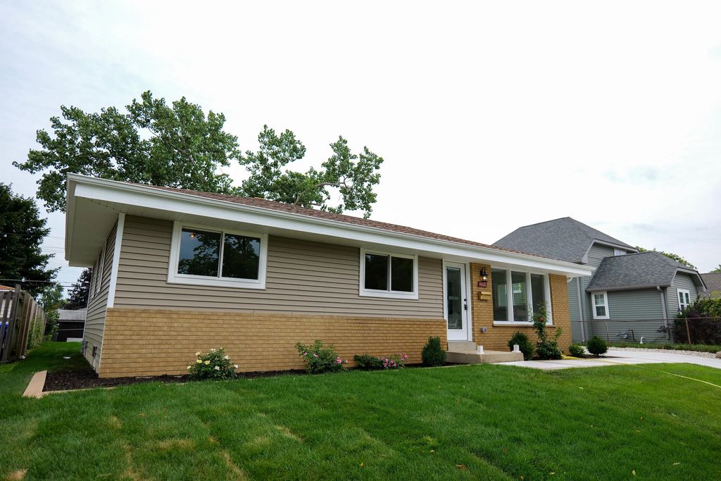 4621 39th Ave, Kenosha