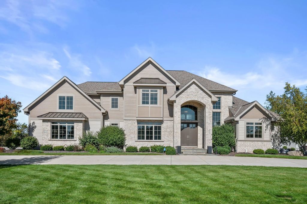 1649 Spring Valley Rd, Hartland