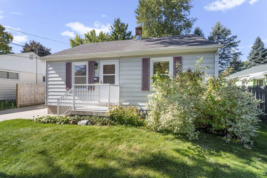 517 Cedar St, Hartford