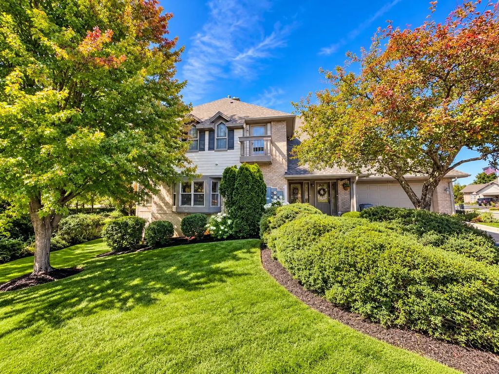 7561 W Tuckaway Pines Cir, Franklin