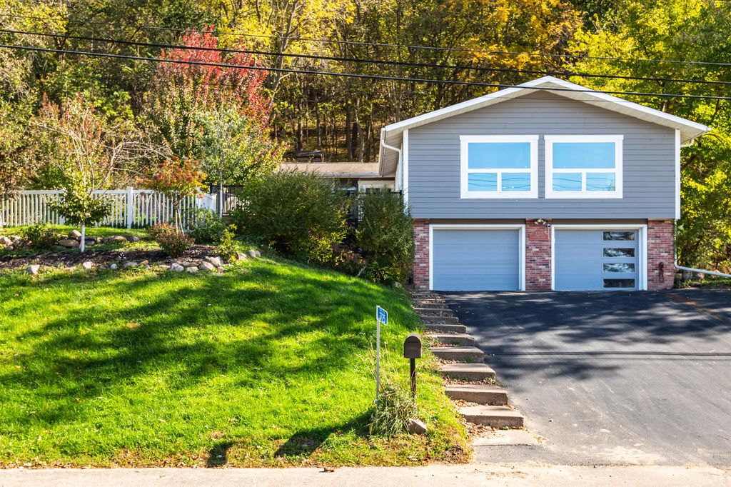 3725 Cliffside Dr, Shelby