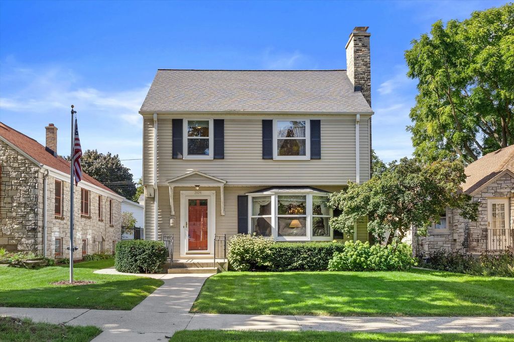 2829 S 46th St, Milwaukee