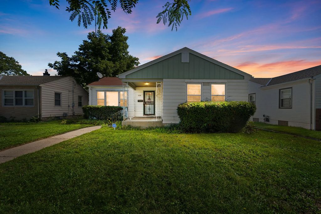5070 N 20th St, Milwaukee