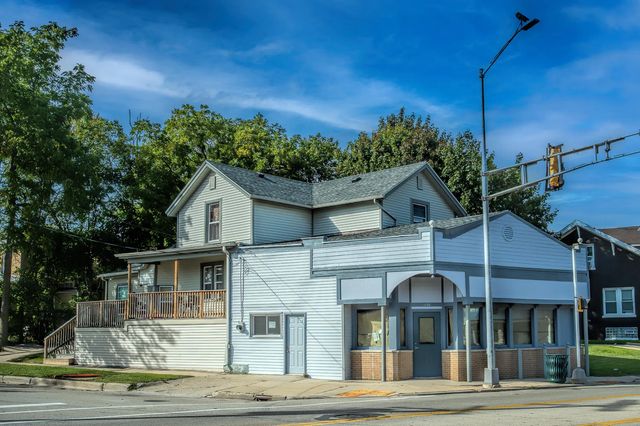 1060 Washington Ave, Racine