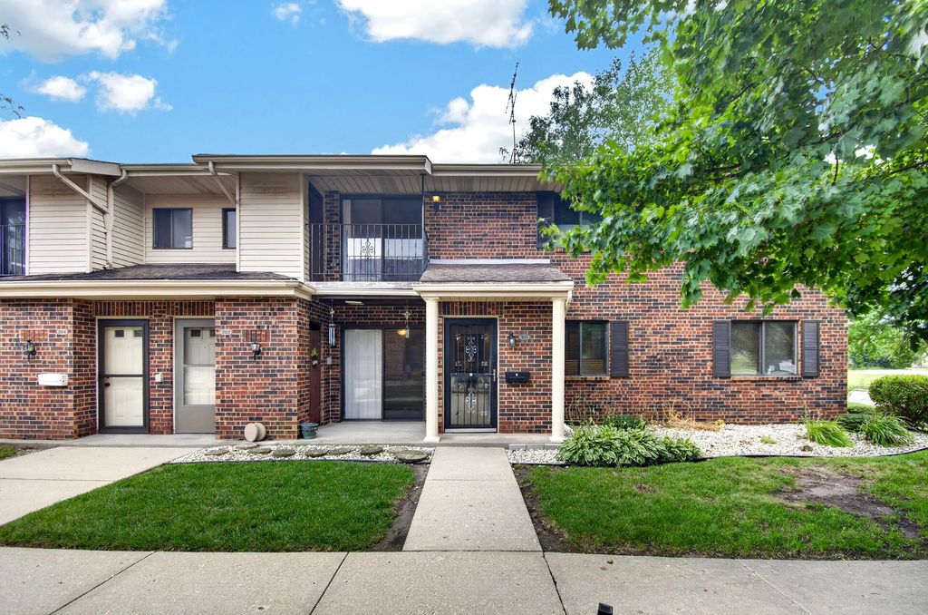 7209 57th Ave 103, Kenosha