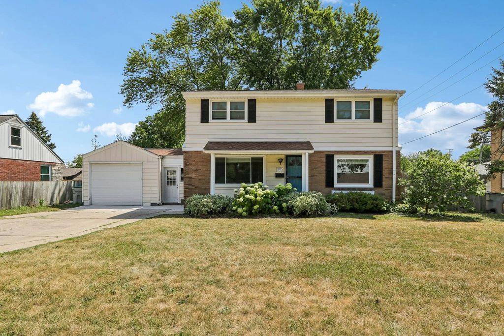 9035 W Morgan Ave, Milwaukee