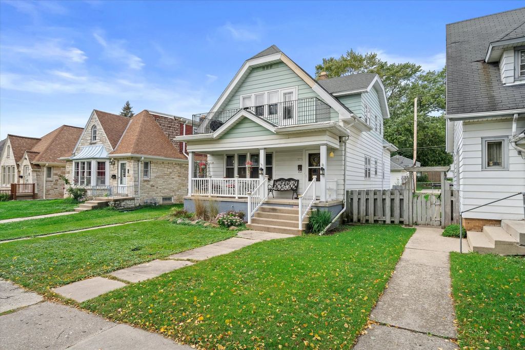 3021 S 48th St, Milwaukee