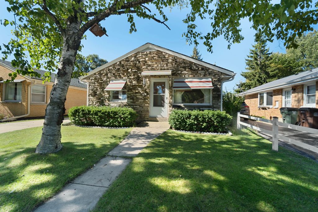 5751 N Dexter Ave, Glendale