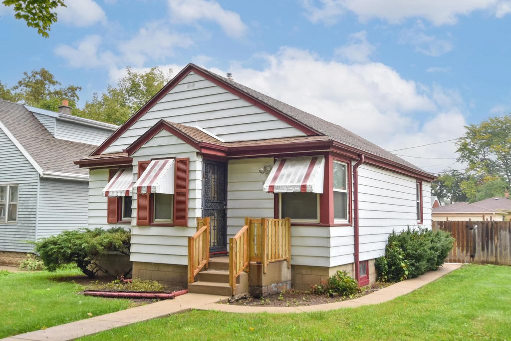 4622 N 19th St, Milwaukee