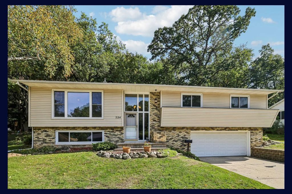 724 Cloute St, Fort Atkinson
