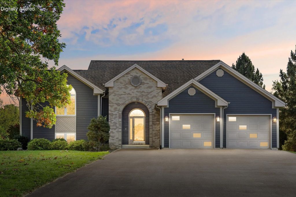 28827 Kramer Dr, Waterford
