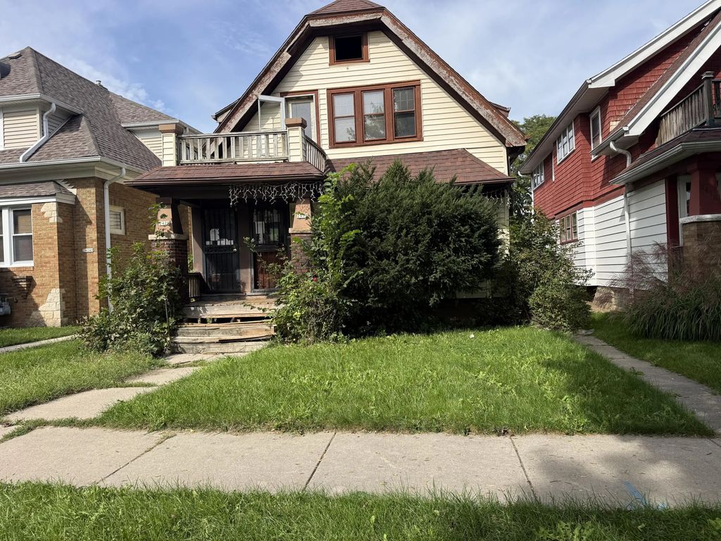2418 W Hope Ave, Milwaukee