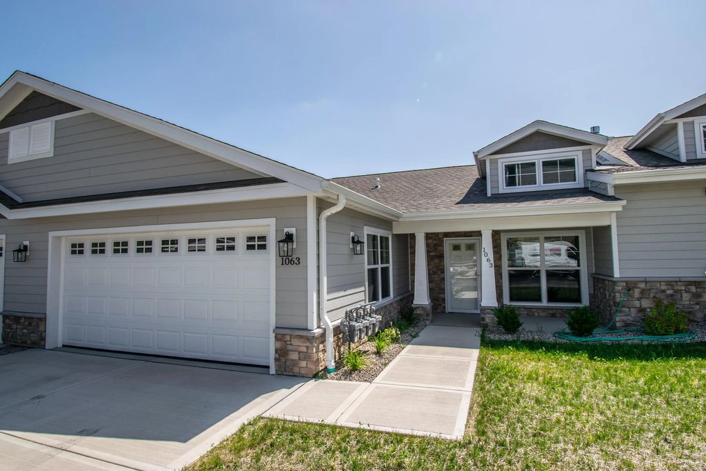 1063 Anchor Ave, West Bend