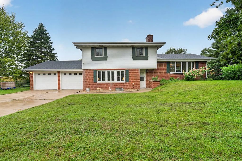 1708 N Colony Ave, Union Grove