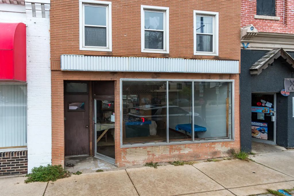 409 3rd St S, La Crosse