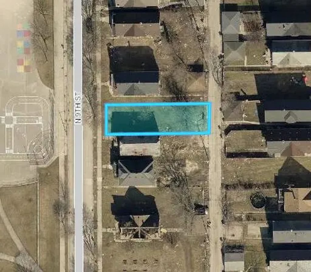 3200 N 9th St 3202, Milwaukee