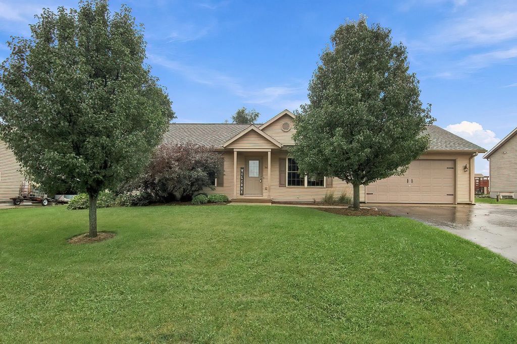 343 Homestead Dr, Twin Lakes